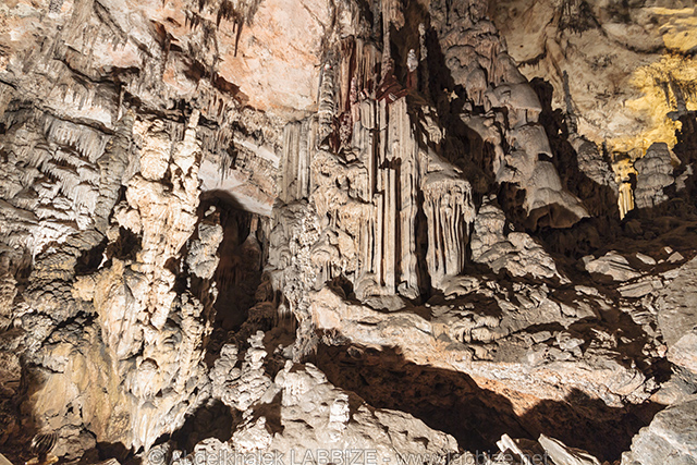 Grottes d'Aïn Fezza.